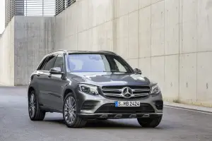 Mercedes GLC - Nuove foto ufficiali