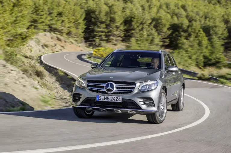 Mercedes GLC - Nuove foto ufficiali - 46