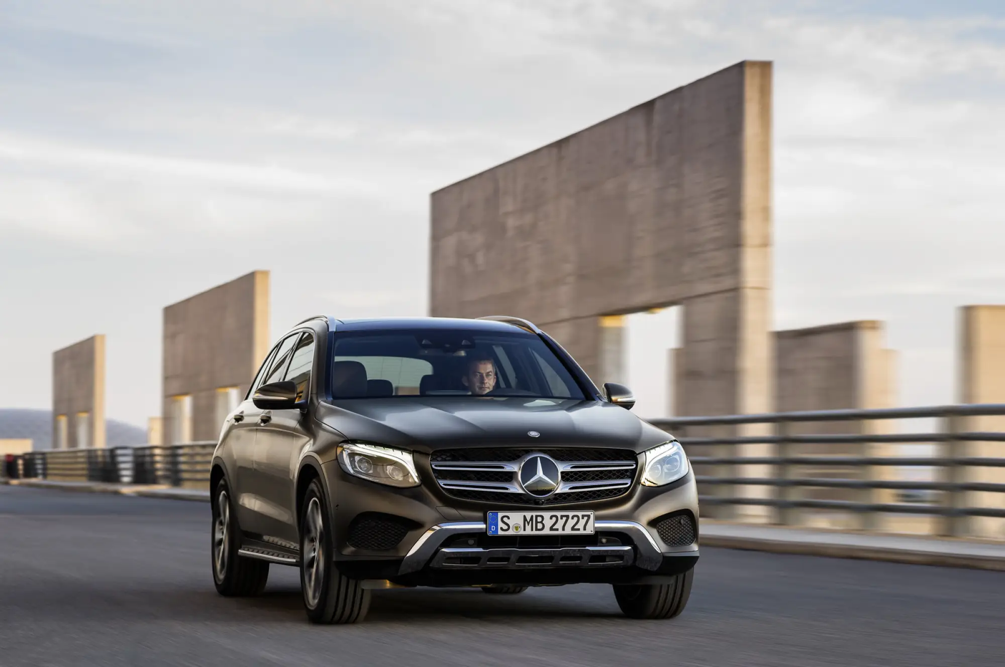 Mercedes GLC - Nuove foto ufficiali - 7