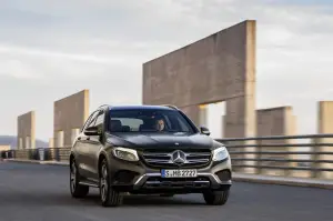 Mercedes GLC - Nuove foto ufficiali