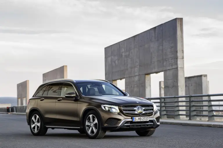 Mercedes GLC - Nuove foto ufficiali - 8