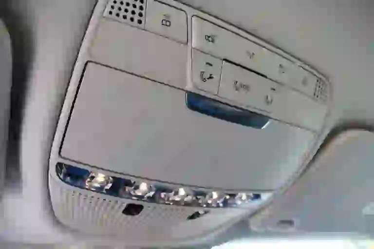 Mercedes GLC: prova su strada - 37