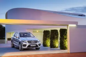 Mercedes GLE 2016 - 35