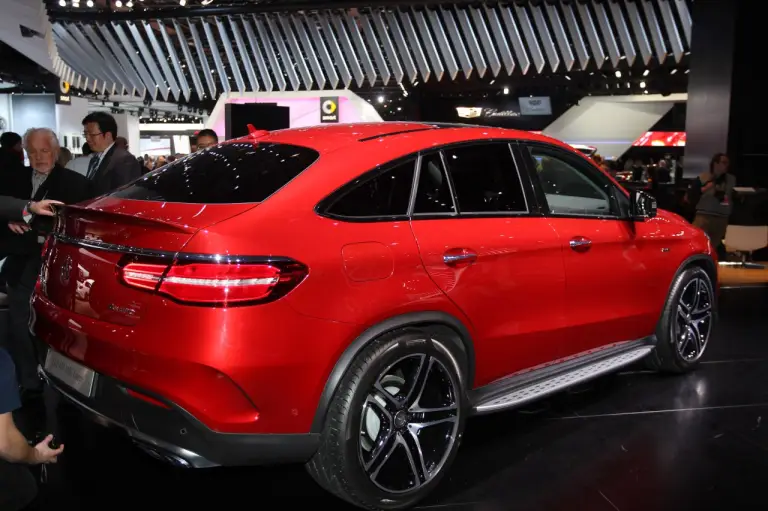 Mercedes GLE 450 AMG Coupe - Salone di Detroit 2015 - 9