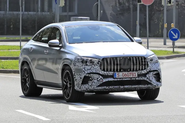 Mercedes GLE Coupe 2023 - Foto Spia 14-09-2021 - 8