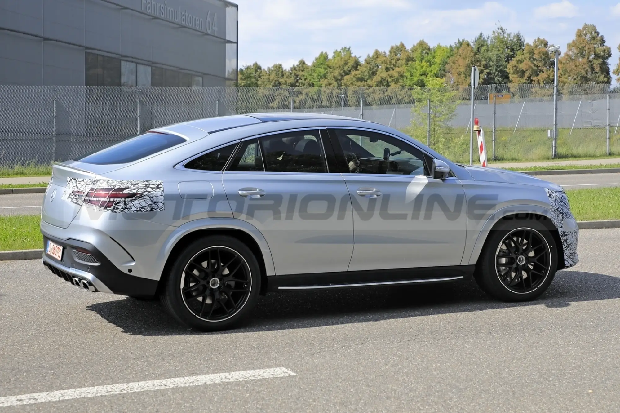 Mercedes GLE Coupe 2023 - Foto Spia 14-09-2021 - 3