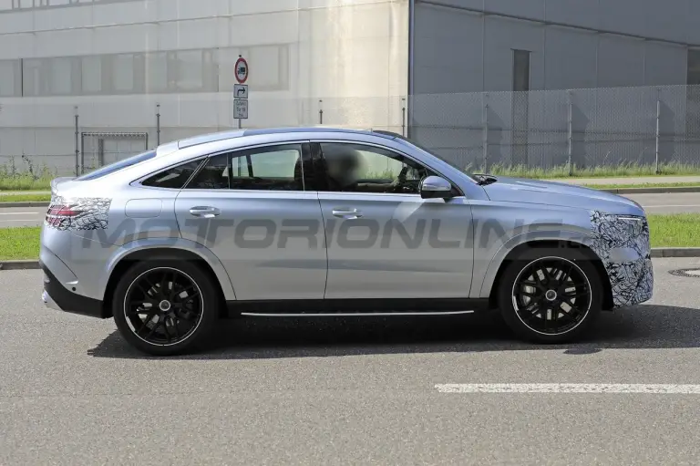 Mercedes GLE Coupe 2023 - Foto Spia 14-09-2021 - 5