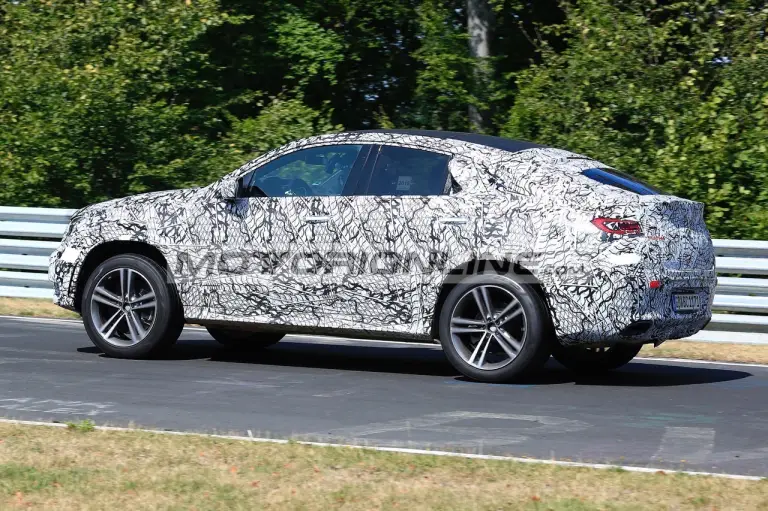 Mercedes GLE Coupe - Foto spia 23-8-2018 - 16