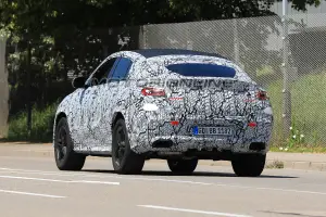 Mercedes GLE Coupe foto spia 3 luglio 2018 - 16