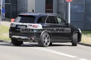 Mercedes GLE - Foto spia 23-6-2021