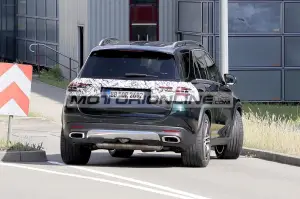 Mercedes GLE - Foto spia 23-6-2021