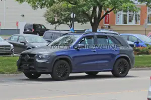 Mercedes GLE foto spia 26 giugno 2018