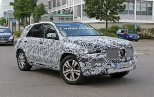 Mercedes GLE foto spia 3 settembre 2016 - 2