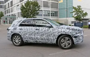 Mercedes GLE foto spia 3 settembre 2016