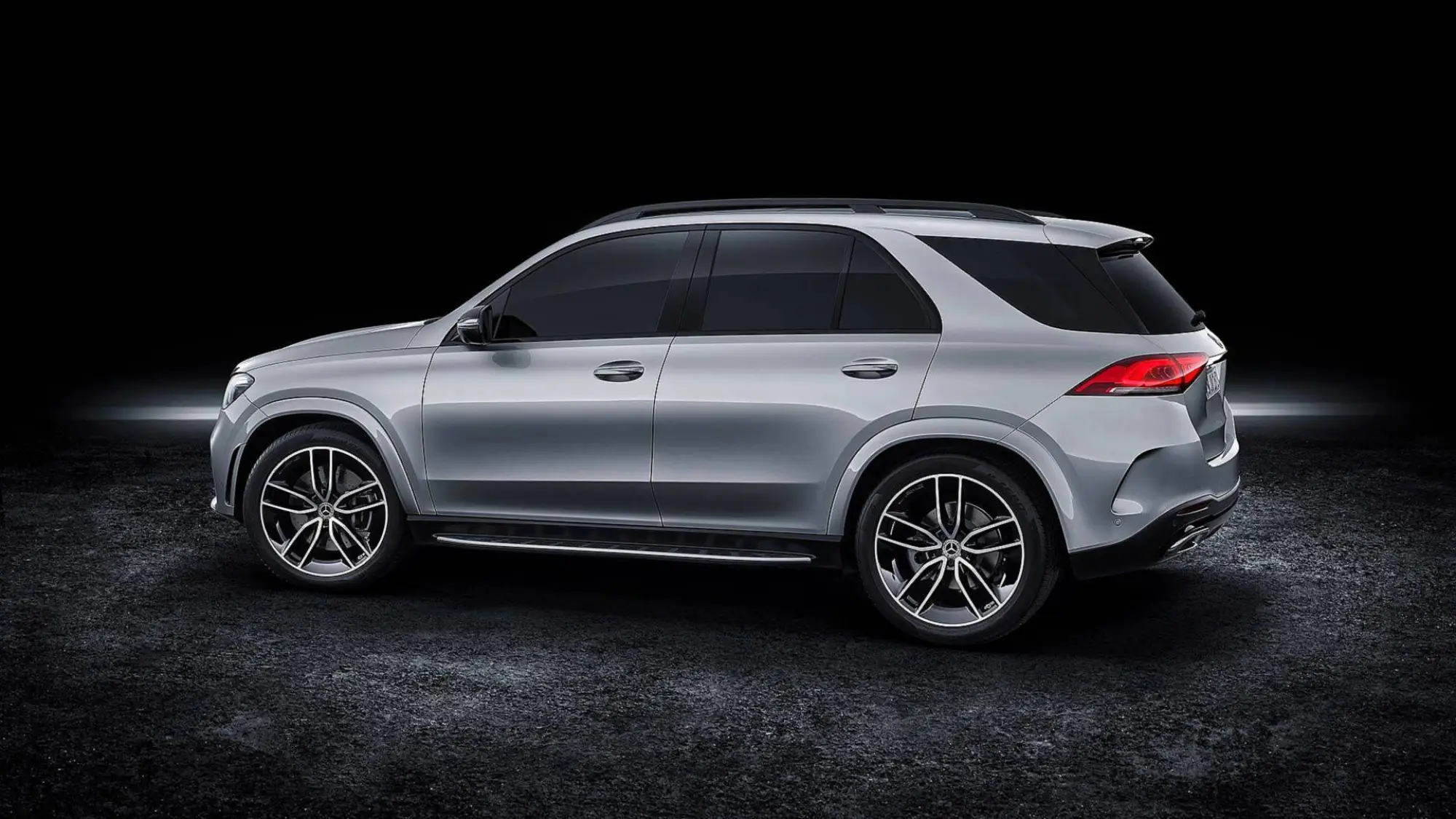 Mercedes GLE MY 2019 - 18