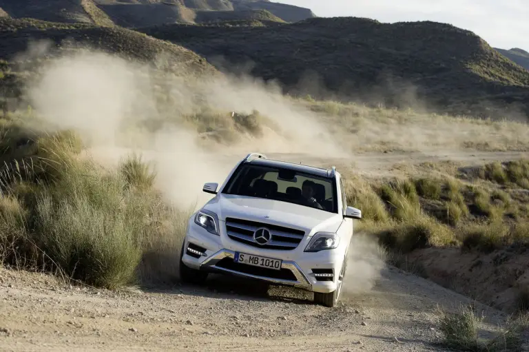 Mercedes GLK 2012 - 23