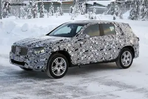 Mercedes GLK 2015 - Foto spia 21-01-2014 - 3