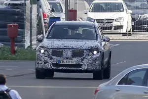 Mercedes GLK 2015 - Foto spia 30-08-2013 - 1