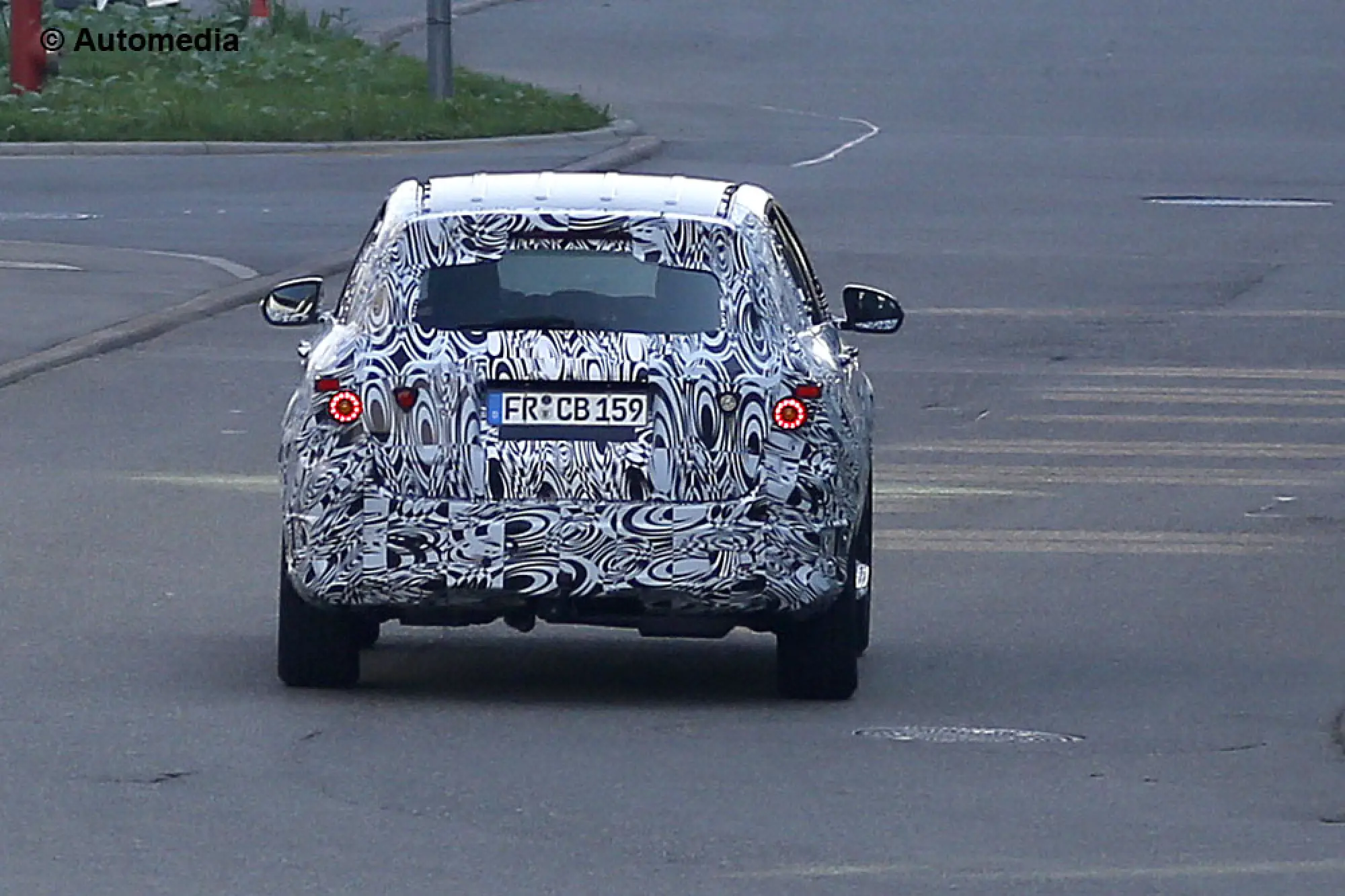 Mercedes GLK 2015 - Foto spia 30-08-2013 - 5