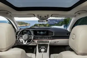 Mercedes GLS 2020 - 32