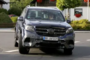 Mercedes GLS 63 AMG - foto spia (agosto 2015) - 2