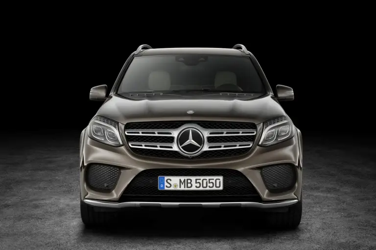 Mercedes GLS  - 16