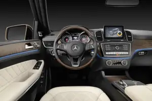 Mercedes GLS  - 20