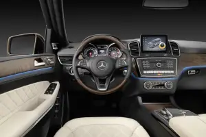 Mercedes GLS 