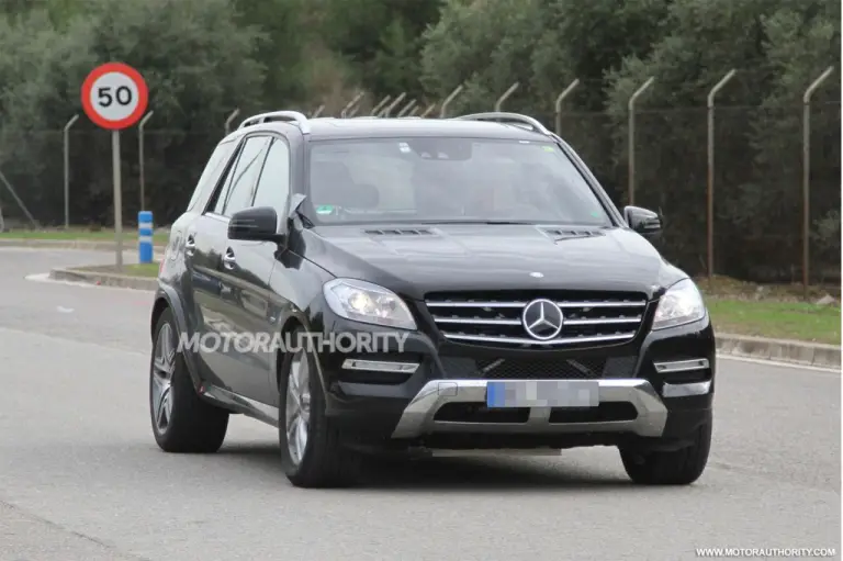 Mercedes GLS - Foto spia 08-01-2013 - 2