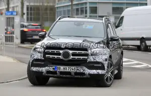 Mercedes GLS - Foto spia 12-04-2019