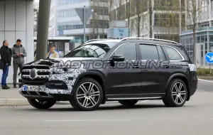 Mercedes GLS - Foto spia 12-04-2019