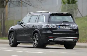 Mercedes GLS - Foto spia 12-04-2019