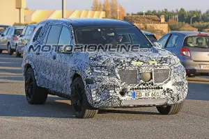 Mercedes GLS foto spia 16 dicembre 2017 - 1