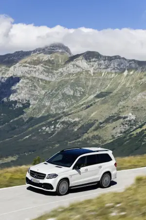 Mercedes GLS - nuova galleria di foto