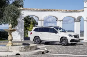 Mercedes GLS - nuova galleria di foto