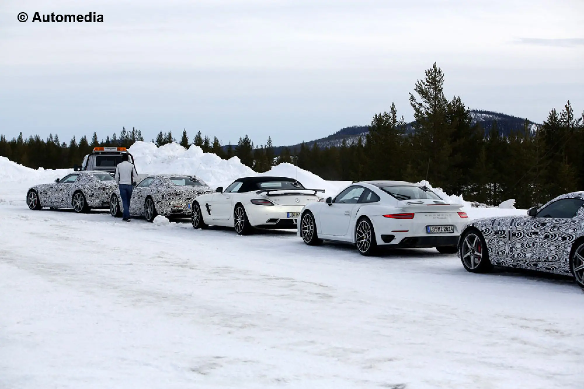 Mercedes GT AMG - Foto spia 03-03-2014 - 9