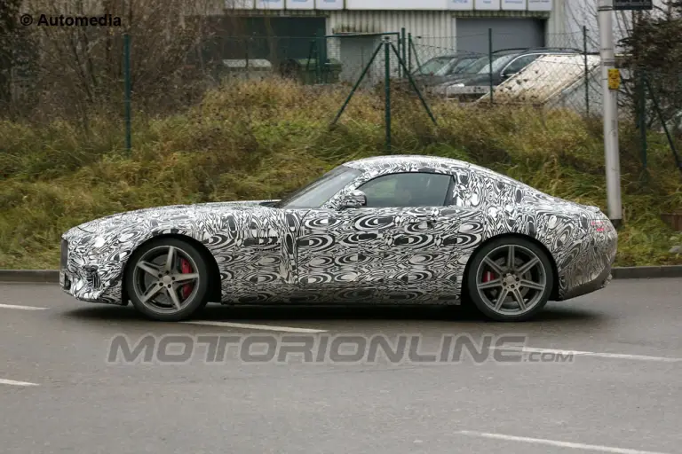 Mercedes GT AMG - Foto spia 16-01-2014 - 3