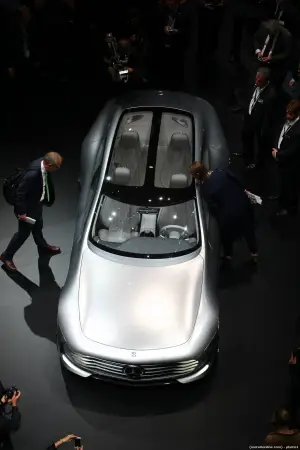 Mercedes IAA Concept - Salone di Francoforte 2015 - 10