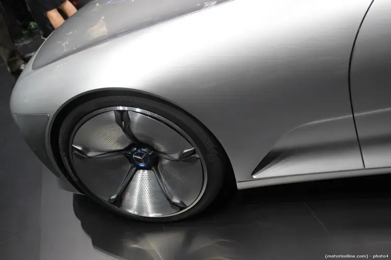 Mercedes IAA Concept - Salone di Francoforte 2015 - 8