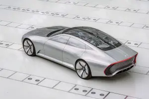 Mercedes IAA Concept - 16