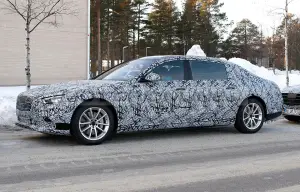 Mercedes-Maybach Classe S 2021 - Foto spia 19-12-2019