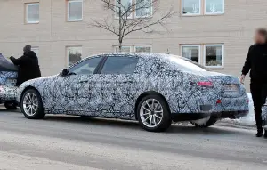 Mercedes-Maybach Classe S 2021 - Foto spia 19-12-2019