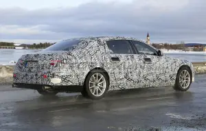 Mercedes-Maybach Classe S 2021 - Foto spia 19-12-2019