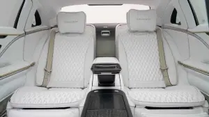 Mercedes-Maybach Classe S by Mansory - Foto