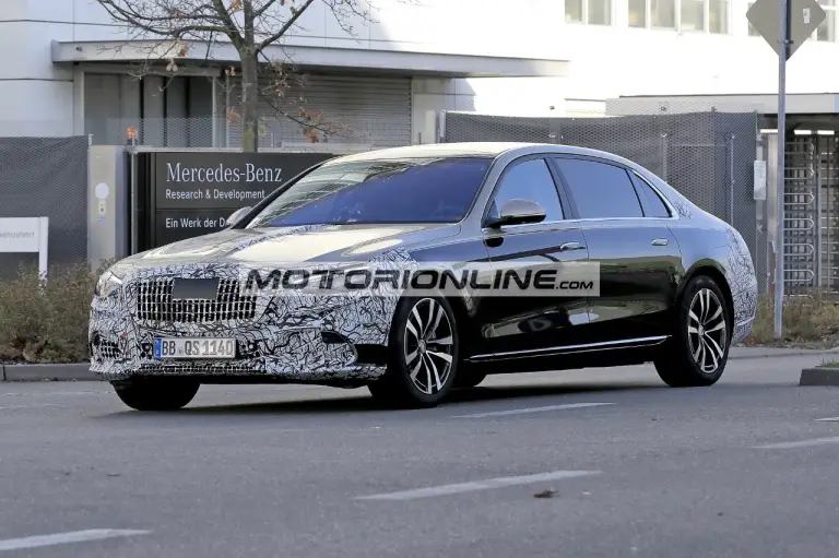 Mercedes-Maybach Classe S - Foto spia 10-11-2020 - 5