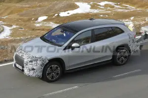 Mercedes-Maybach EQS SUV - Foto Spia 26-10-2022