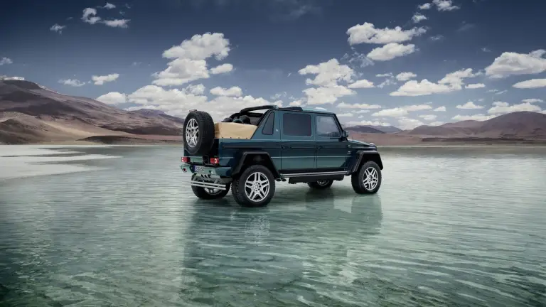 Mercedes-Maybach G650 Landaulet - 2