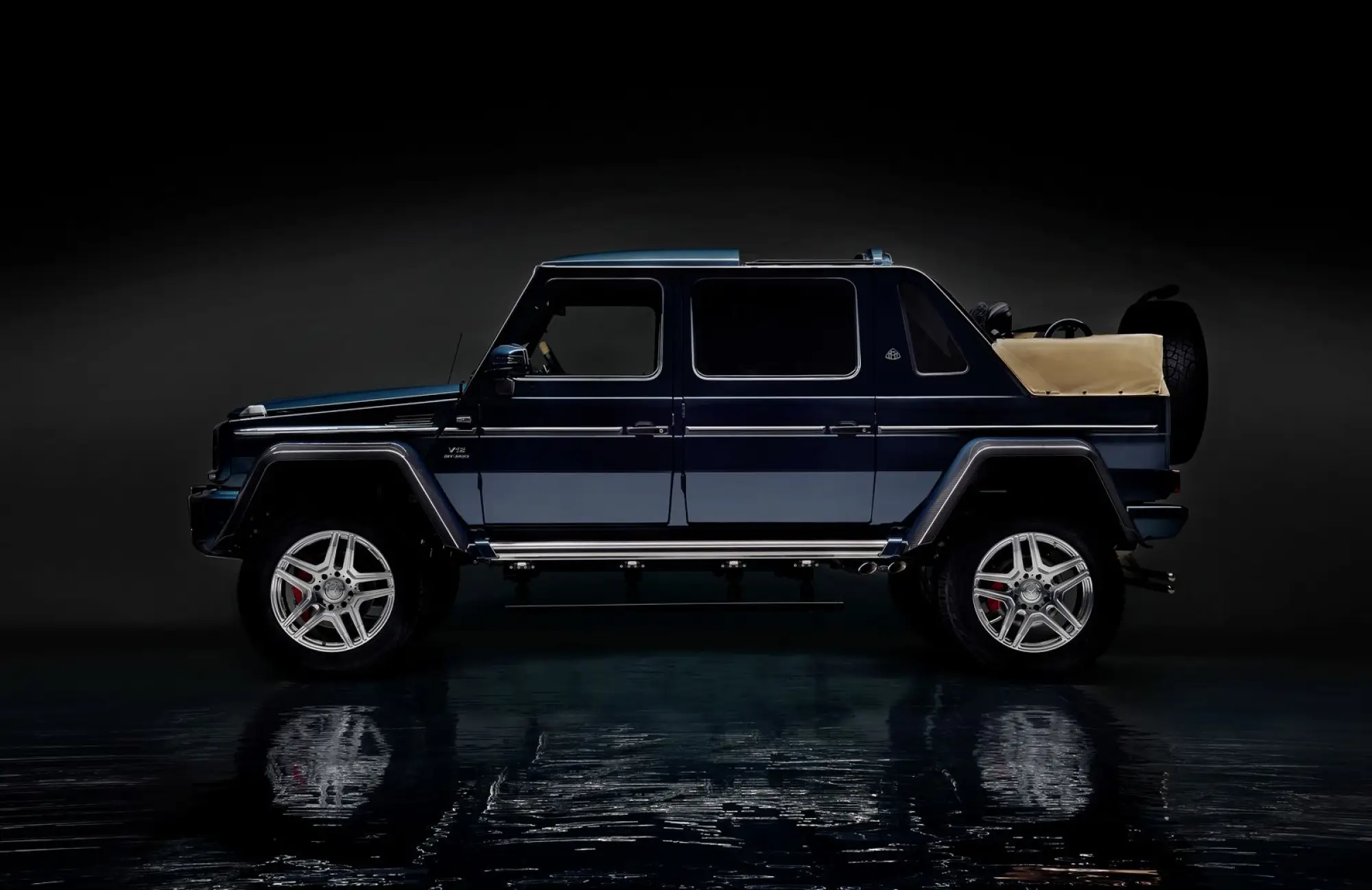 Mercedes-Maybach G650 Landaulet - 5