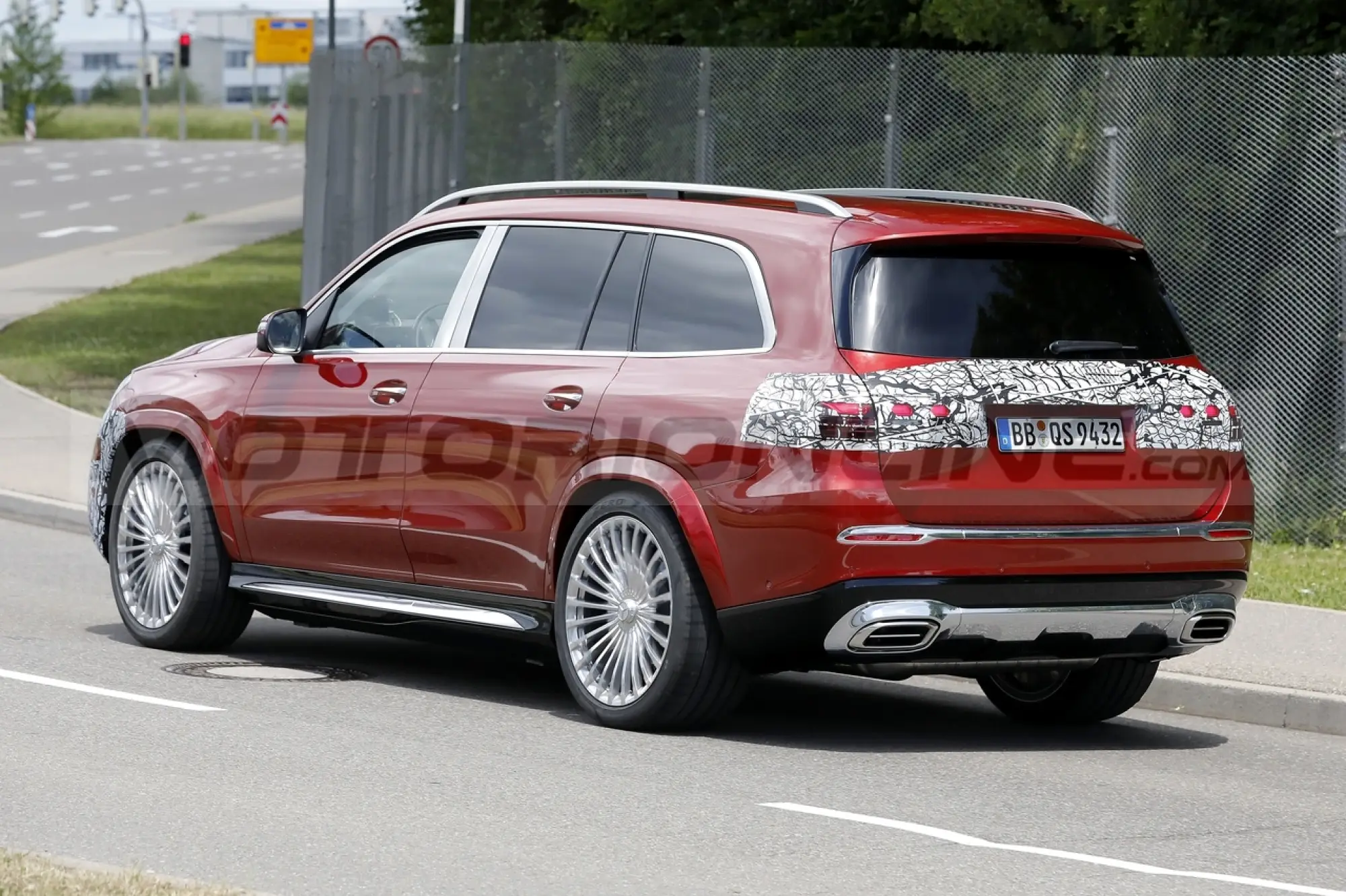 Mercedes-Maybach GLS 2024 - Foto Spia 17-06-2022 - 7