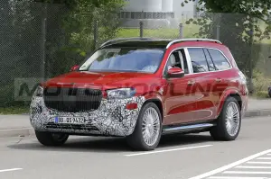 Mercedes-Maybach GLS 2024 - Foto Spia 17-06-2022